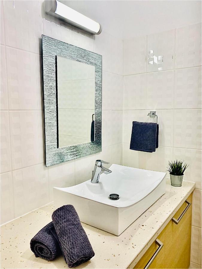 The Penthouse 401 Apartman Lárnaka Kültér fotó