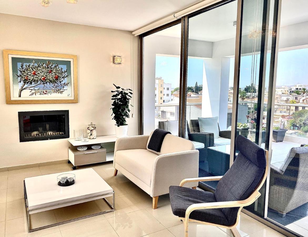 The Penthouse 401 Apartman Lárnaka Kültér fotó
